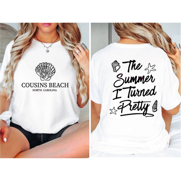 NVC Ecommerce LLC - Vendita all'ingrosso Maglietta stampata - Donna - Camicia da spiaggia Cousins, The Summer I Turned Pretty Shirt