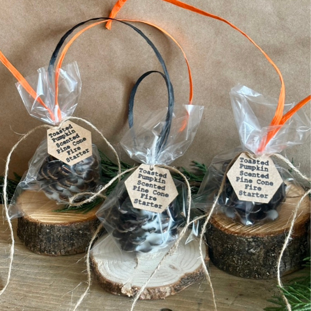 Mana Market Co. - Vente Cadeaux pour invités - Cônes de pin allume-feu cadeaux et souvenirs29