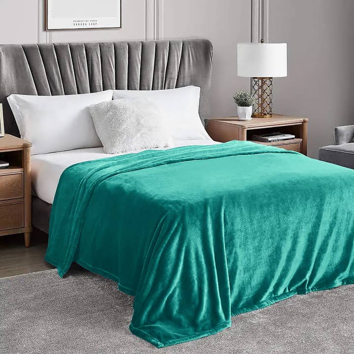 Copriletto da letto in peluche super morbido, caldo e confortevole, turchese per la vendita all'ingrosso da parte di home mart goods