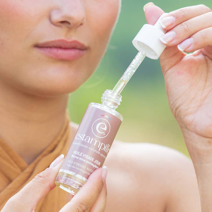 Day face oil for wholesale by Estampille Cosmétiques