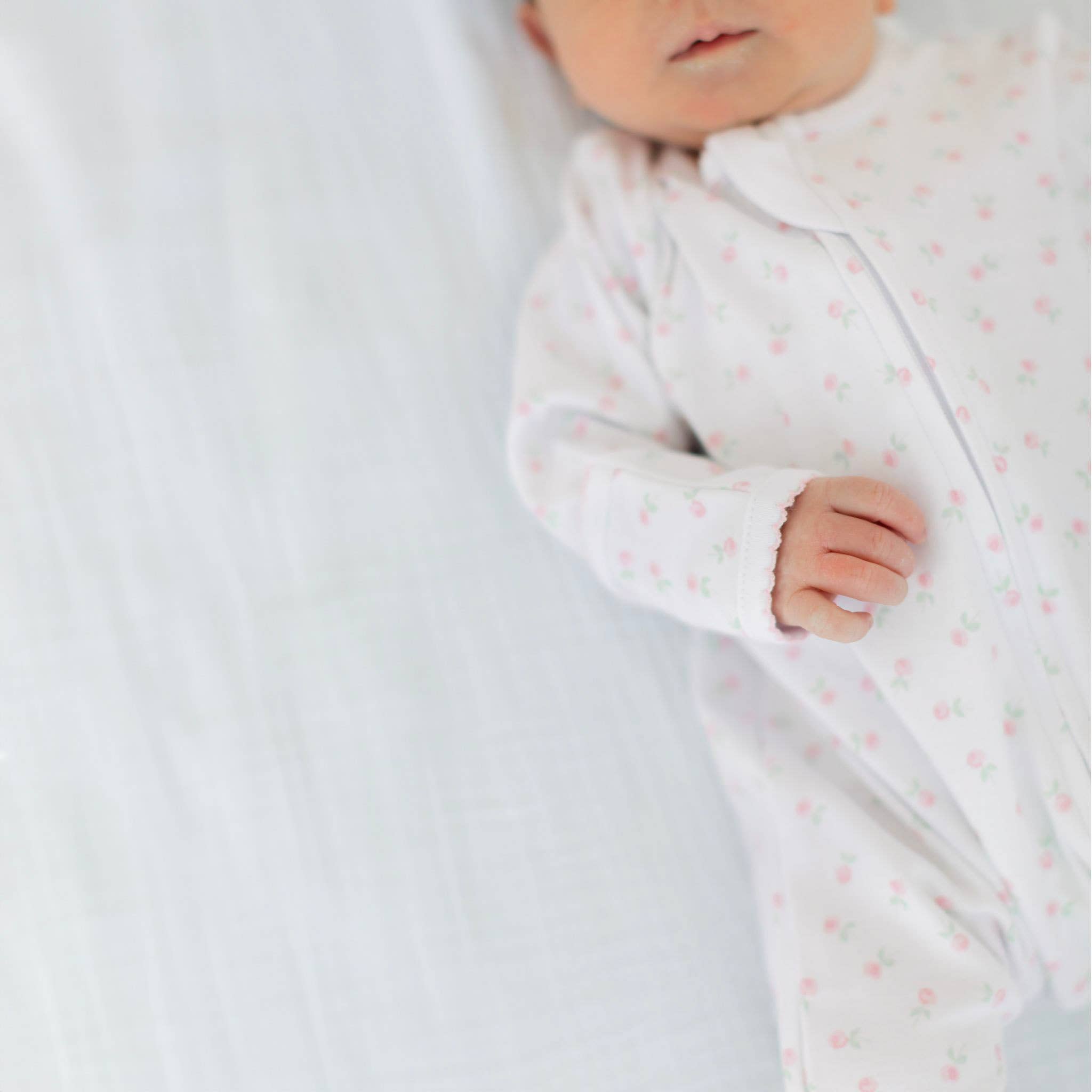 Magnolia Baby – wholesale Byxdress - Baby – Juliette's Classics Print Zip Sparkdräkt1