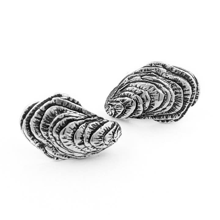 Oyster Stud Earrings for wholesale by Xenos works