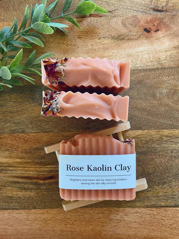 Savon artisanal à l'argile de kaolin rose pour la vente par WECO Soap Co.