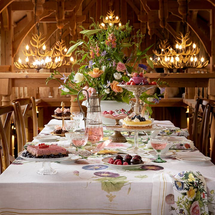 Koustrupco - Wholesale Tablecloth - A Flower Garden linen Tablecloth extra lenght