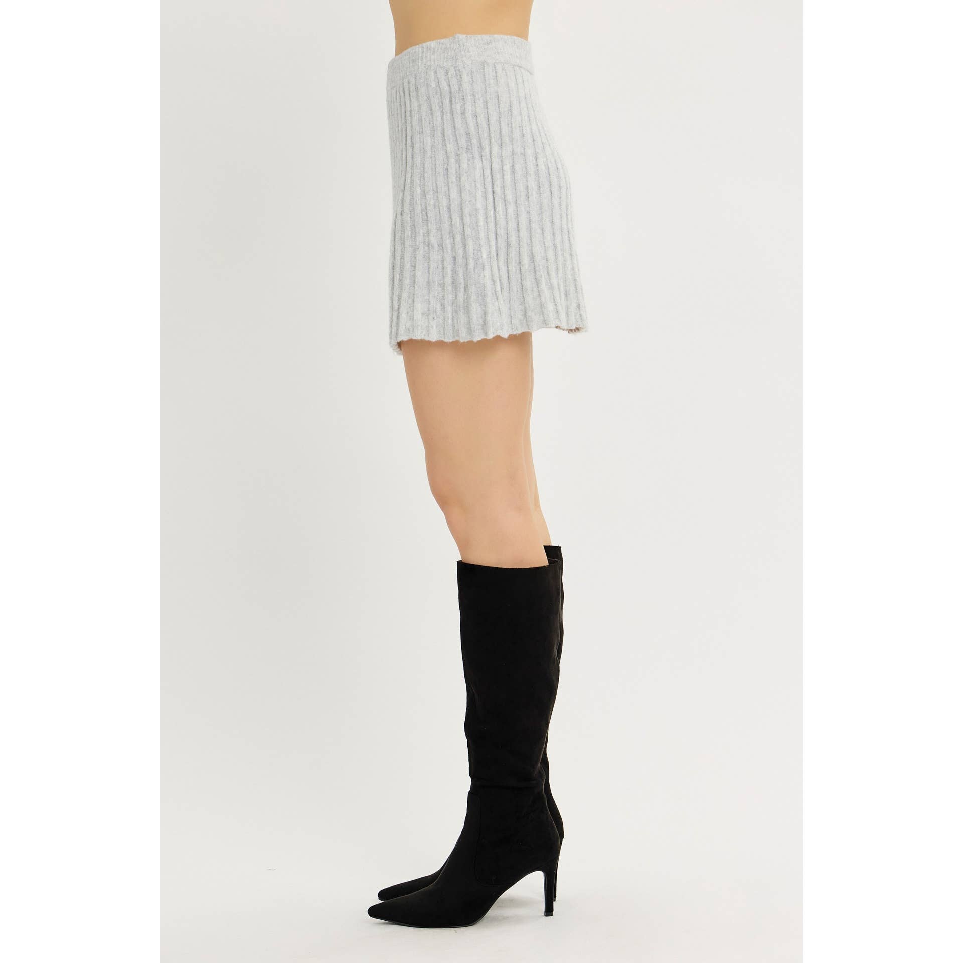 idem ditto - Wholesale Skirt - Women's - FLIRTY ESSENTIAL PLEATED SWEATER MINI SKIRT1