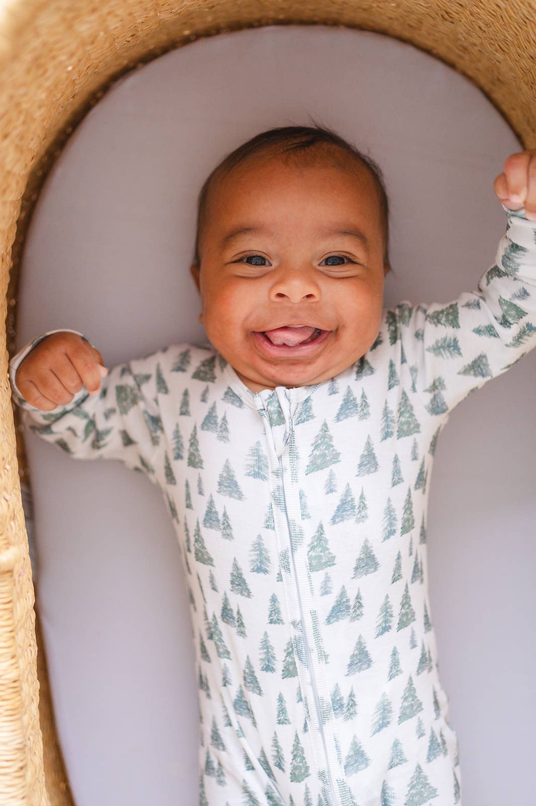 Gaia Baby Goods - Vendita all'ingrosso Pigiamino - Neonati - Pigiama per bambino in cotone organico con alberi di Natale5