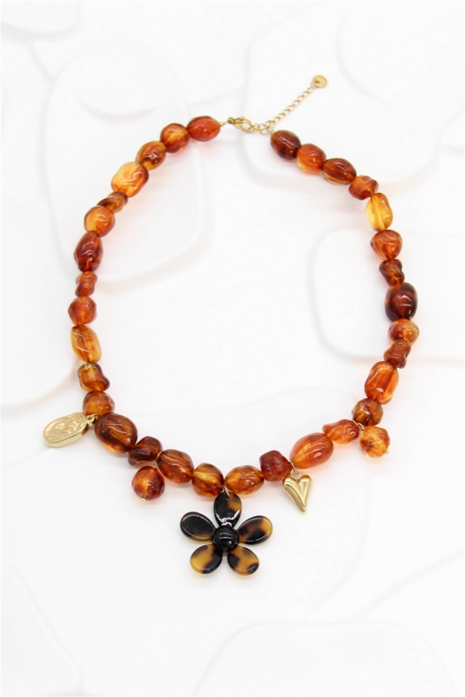 BELLISSIMA BIJOUX - Wholesale Pendant/Charm Necklace - Brown Resin Flower Necklace – Natural Charm and Bohemian Spirit