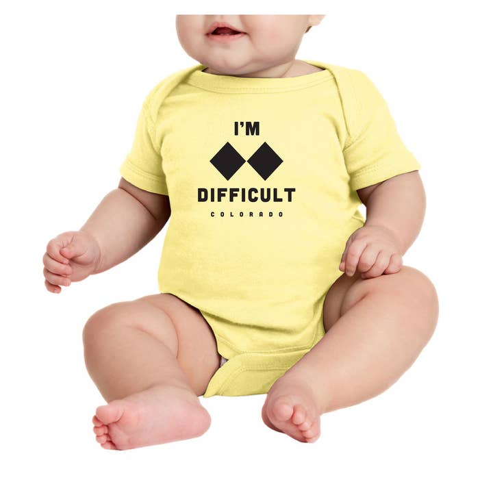 Combinaison pour bébé I'm Difficult pour la vente par Snow Business USA