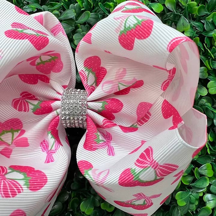 Kids Charm Online - Wholesale Hair Bow - Kids - STRAWBERRY PRINTED HAIR BOWS. 4PCS/$10.00 BW-DSG-9972