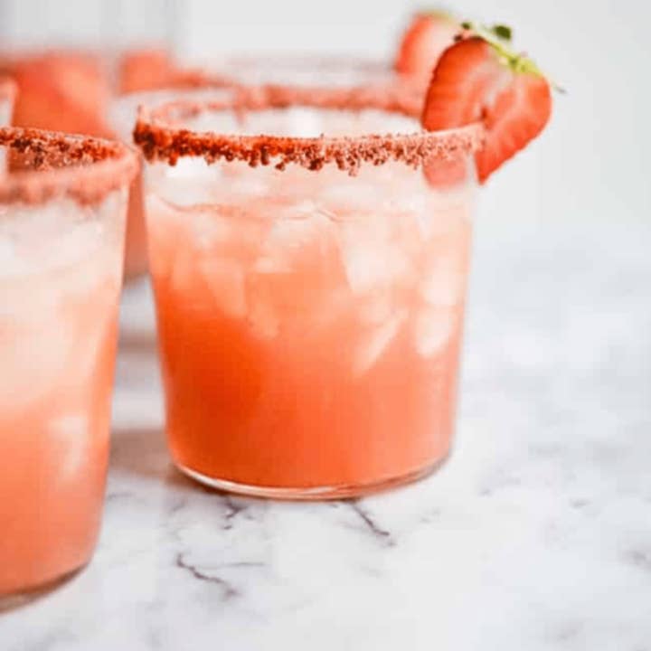 Drink Botanicals Ireland - Wholesale Dried/Dehydrated Fruit - Freeze Dried Strawberry Powder5