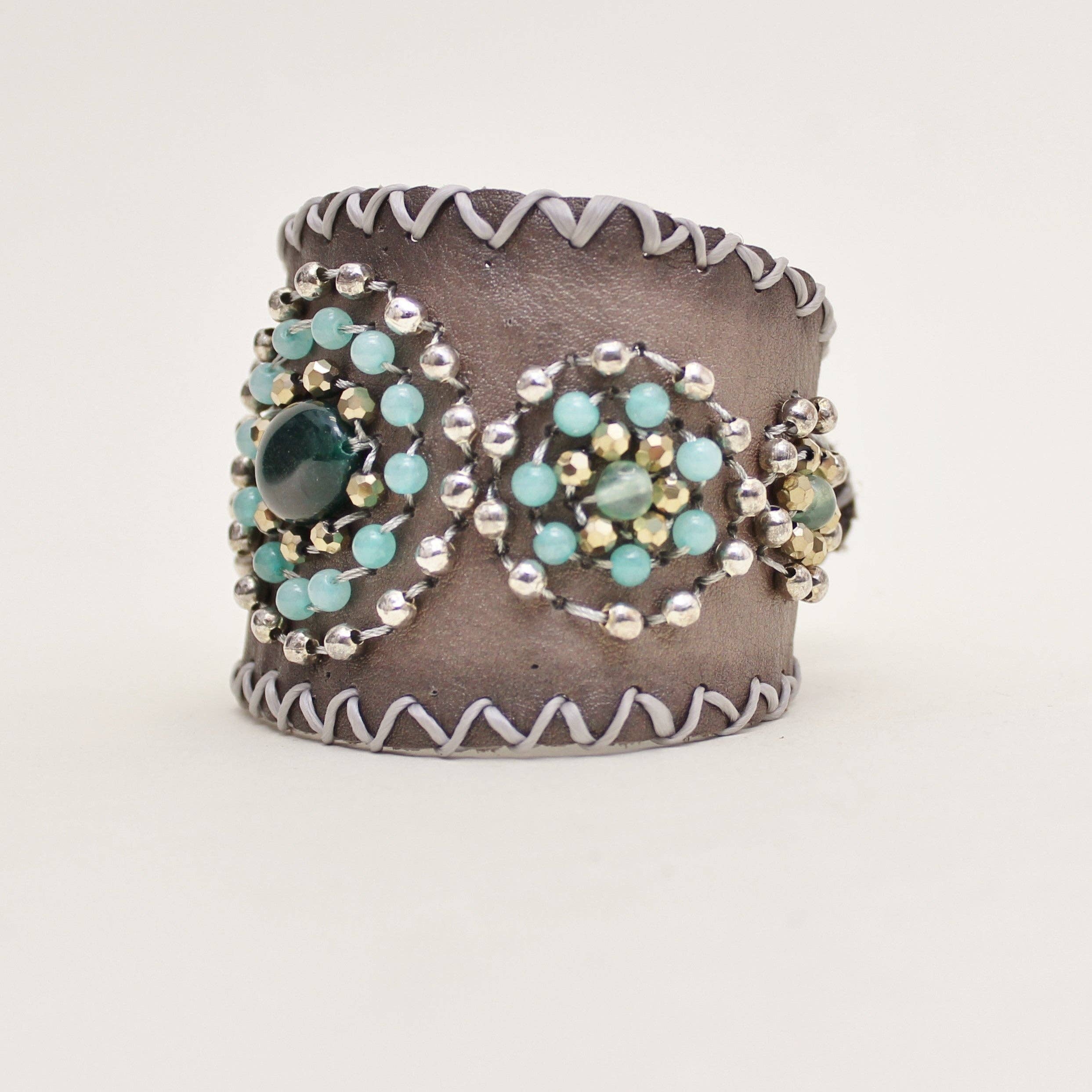 Bali Queen - Wholesale Cuff Bracelet - Thai Leather Snap Cuff13