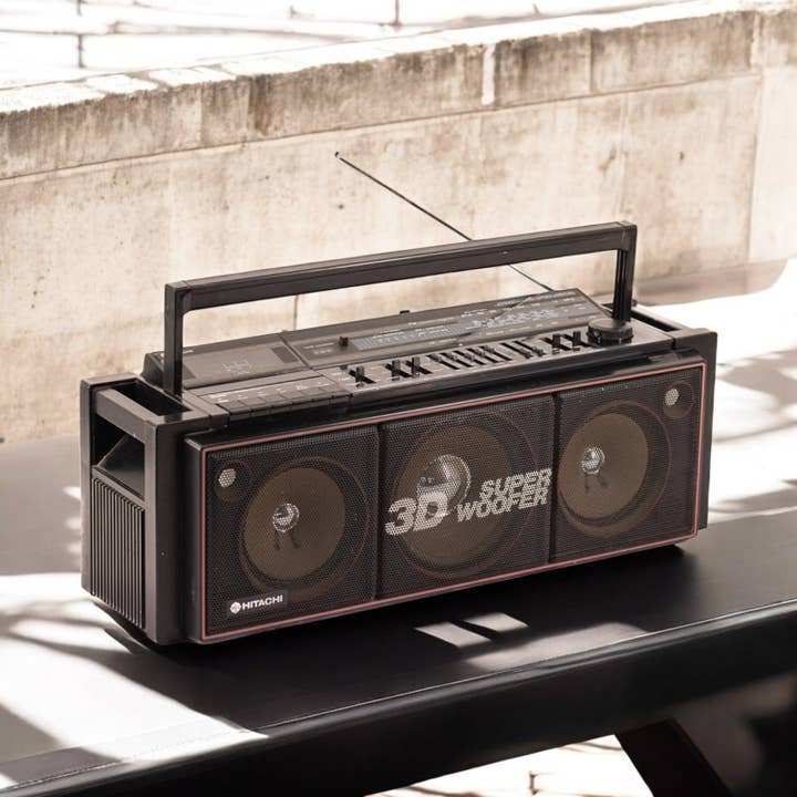 A.bsolument - Wholesale Speakers - Boombox Bluetooth Hitachi Vintage 80's