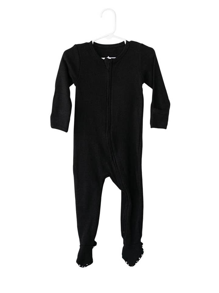 Modern Burlap - Wholesale Jumpsuit - Baby - Organic Thermal Zip Footie | Solids & Prints13
