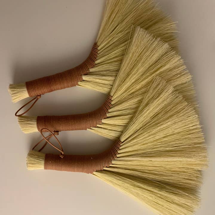 S W E V E N - Wholesale Broom - Small Turkey Wing Broom | Handmade | Tampico | Minimal2
