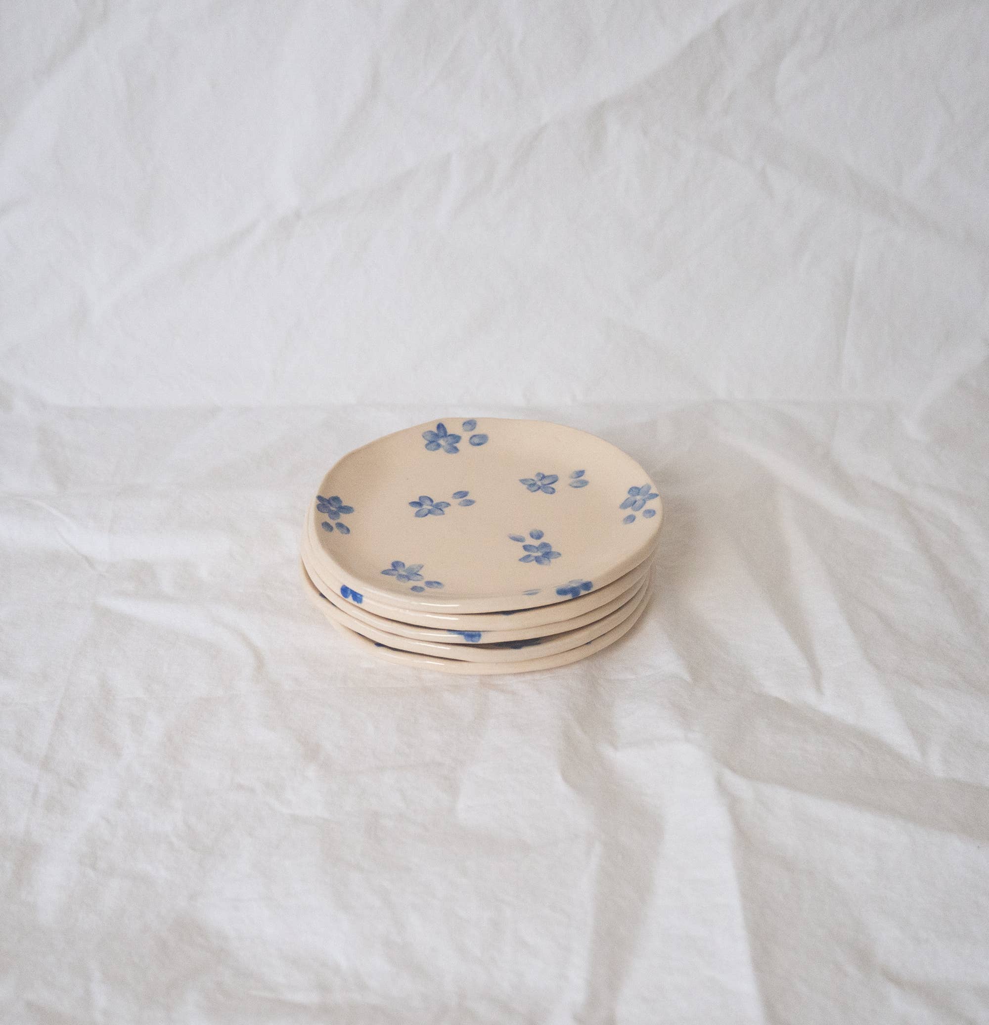 Erika Christine Ceramics - Wholesale Jewelry Dish - Blue Forget Me Not Ring Dish1