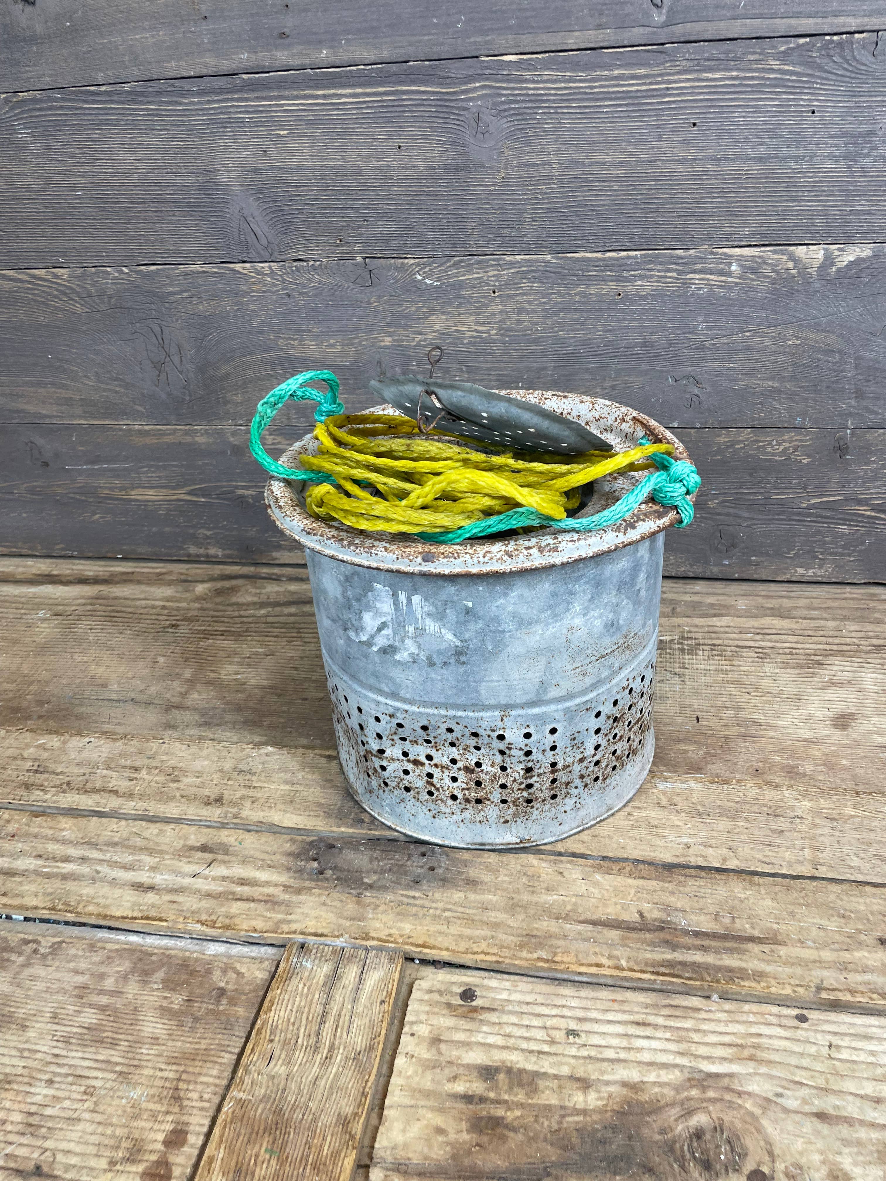 My Amigos Imports – wholesale Bucket/pail – Vintage Metal Bait Bucket-Original-Fishing Pail-Rustic-#5