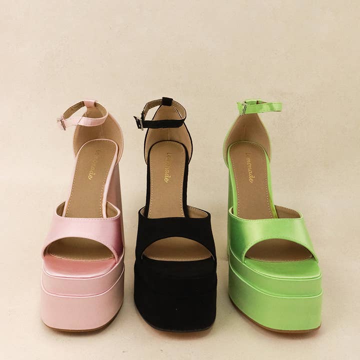 DAS EXTRA - Chunky Satin Plateau-Absätze mit Knöchelriemen für den Großhandel von Lemonade Shoes