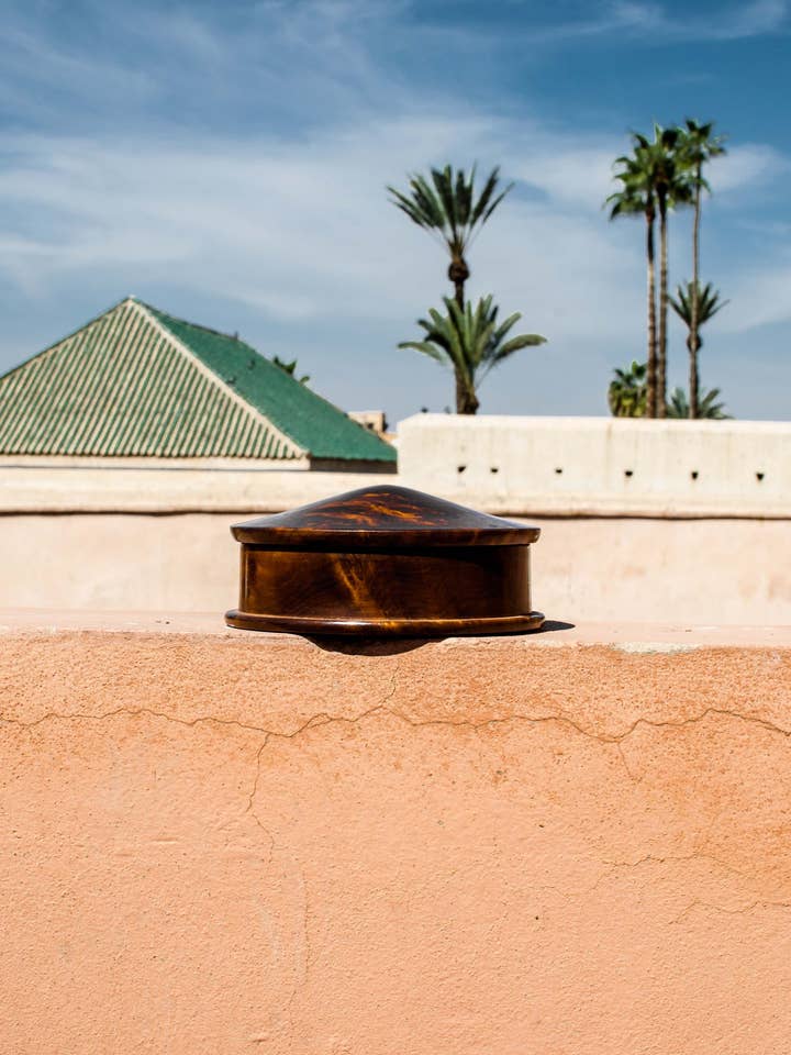 Scatola conica in legno di Thuya per la vendita all'ingrosso da parte di MAISON ATLAS