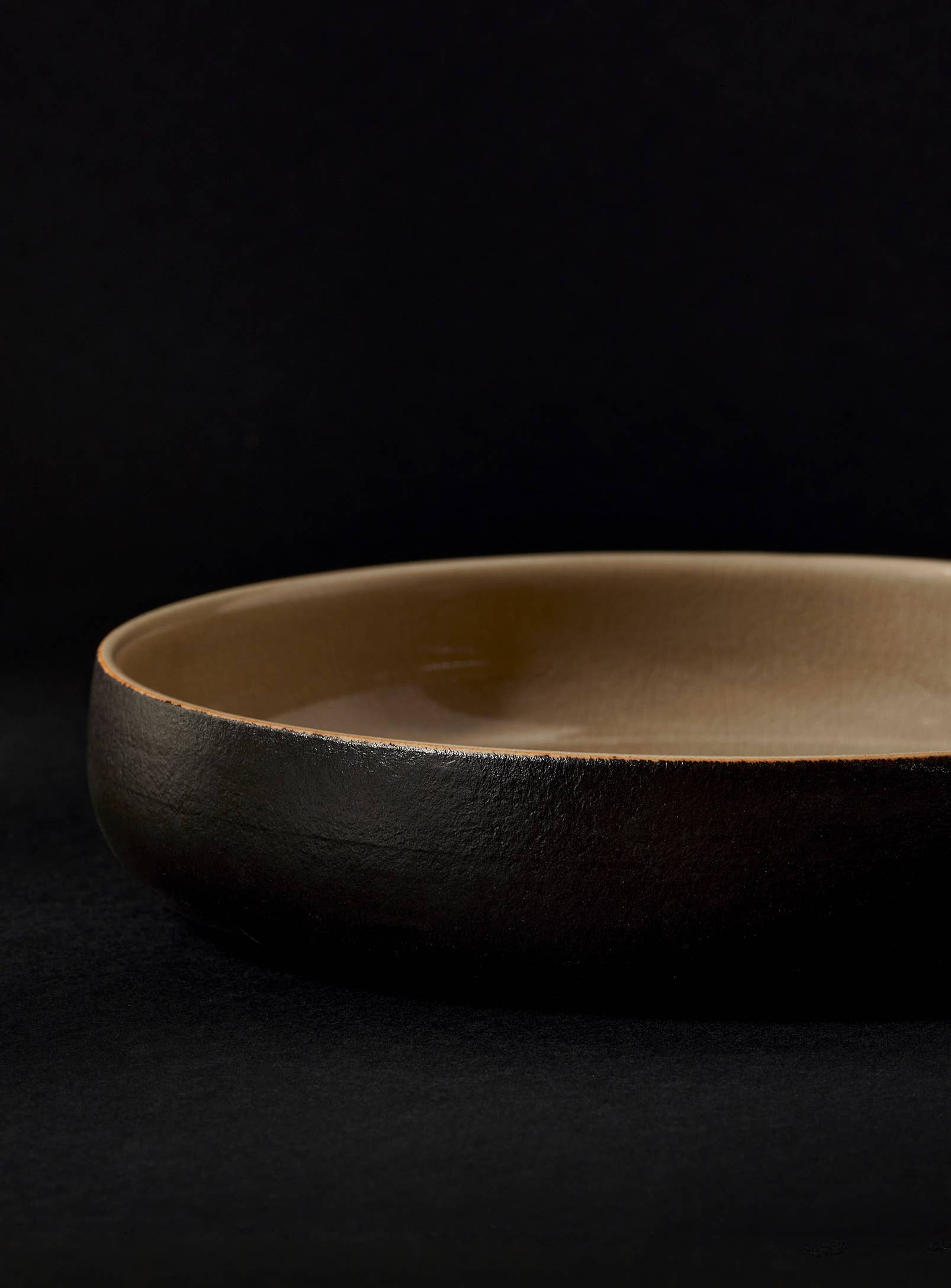 GHARYAN Stoneware & Olive Wood Tableware | Ships from USA - Wholesale Salad Plate - Handmade Stoneware Pasta/Salad Plate | Edan 7.9"11