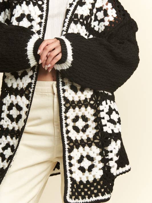 JADE BY JANE - Vente Cardigan – femme - Cardigan en maille ouverte bicolore en crochet carré à motif floral7