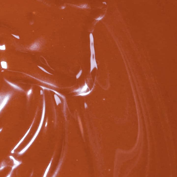 Reiche Schokolade & Saftige Erdbeer-Buchweizen-Granola (Limitierte Auflage) für den Großhandel von Eat Purposefully