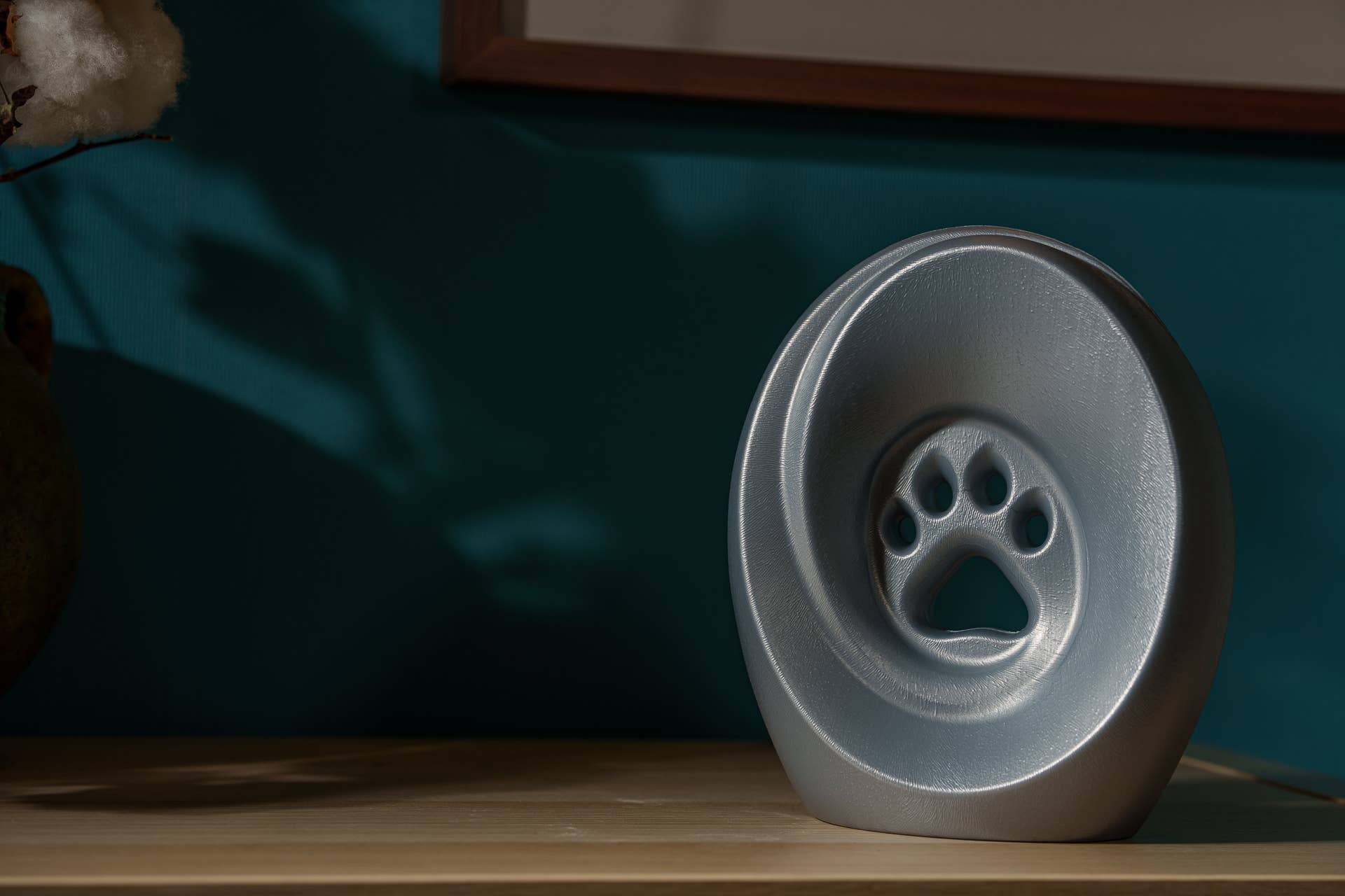 Pulvis Art Urns - Wholesale Pet Urn/Keepsake Box - Legacy Paw Cremation Urn - Silver | Pet Urn 8