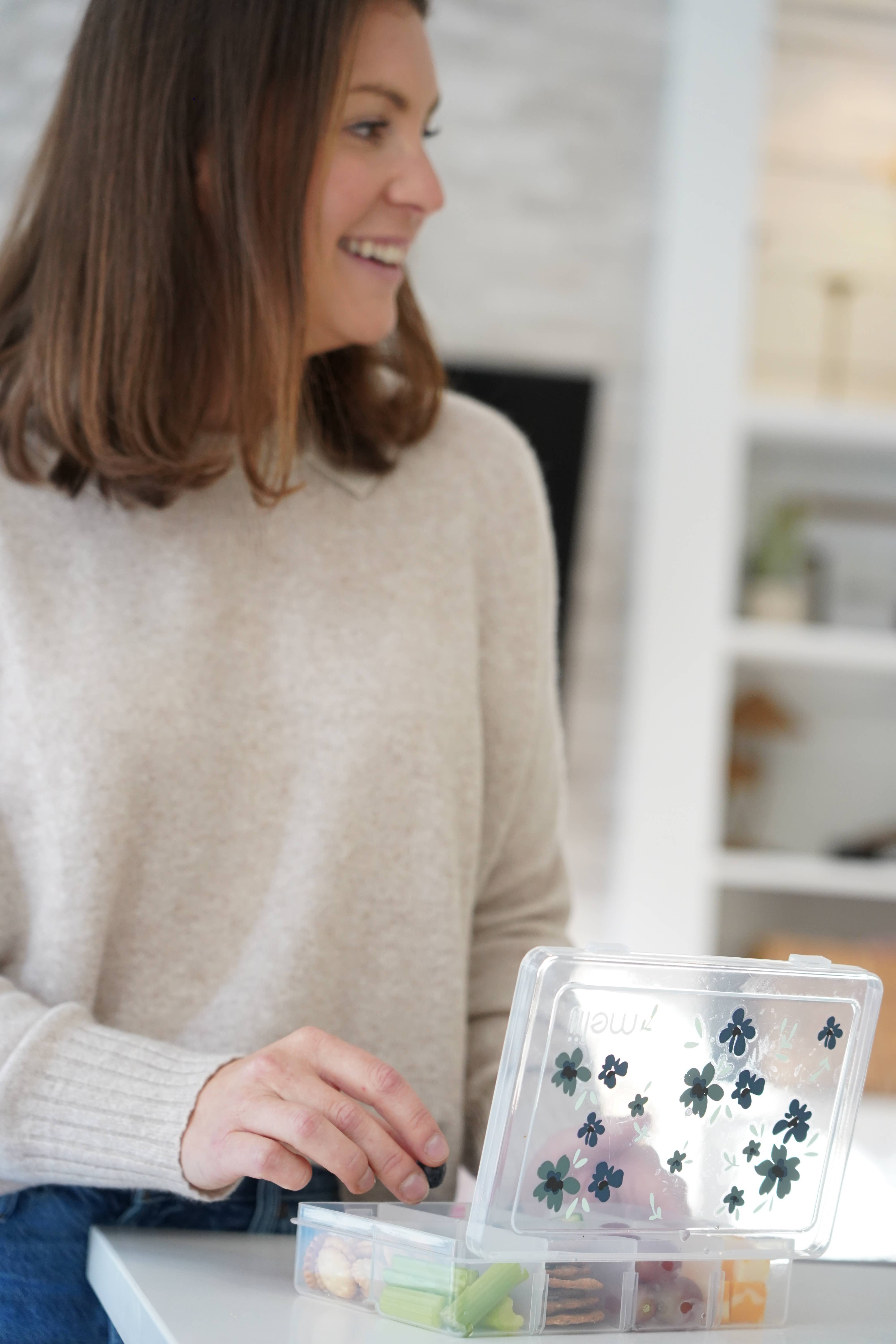 melii - Wholesale Squeeze Snack Bag - Kids & Baby - 8 Compartment Snackle Box6