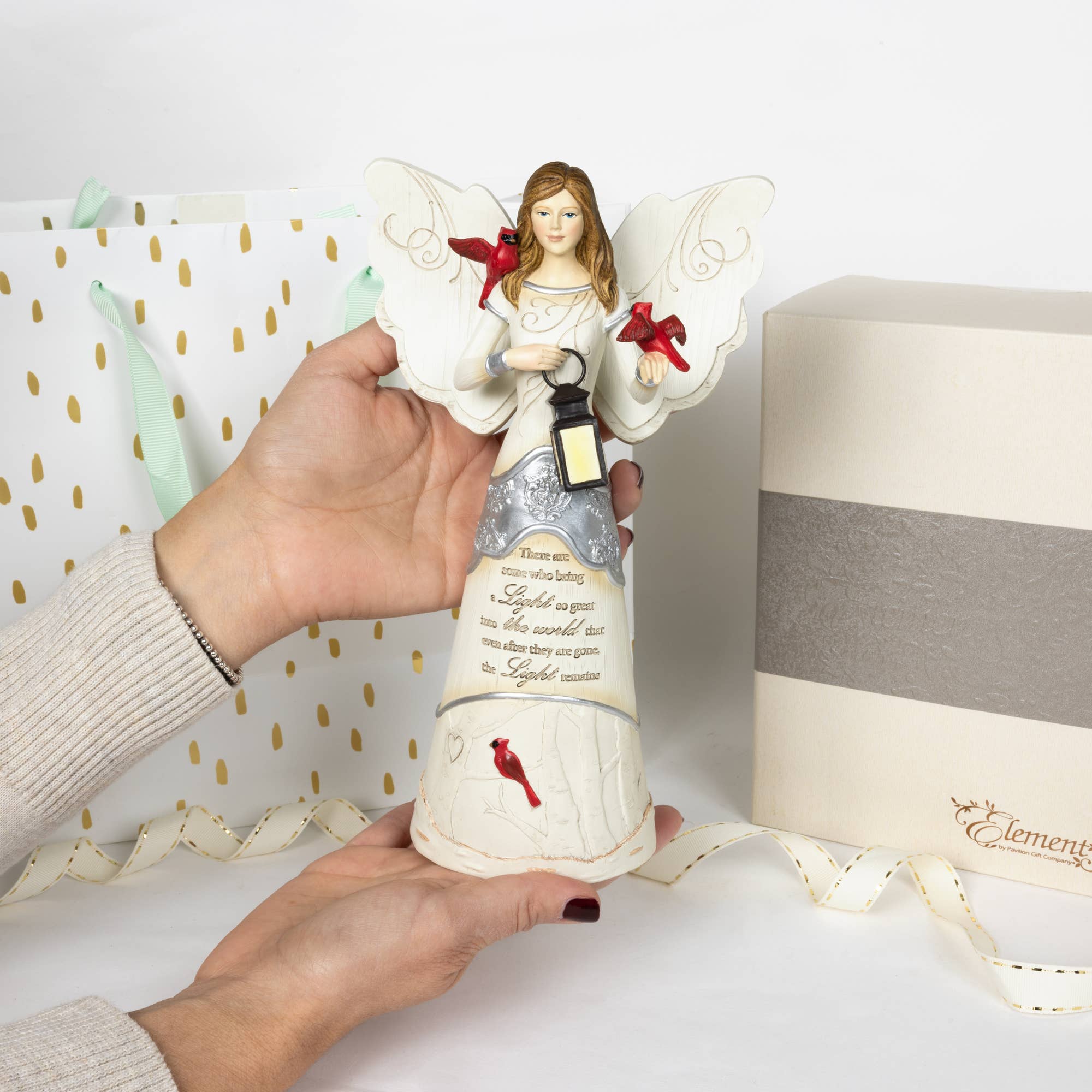 Pavilion – wholesale Dekorativ statyett – Ljusåterstår - 9" ängelhållarlykta3