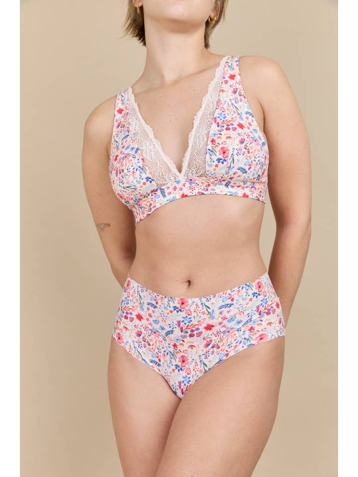 Esquisse Lingerie - Wholesale Underwear - Women's - Freecut Pollen Floral Print Powder High Panty