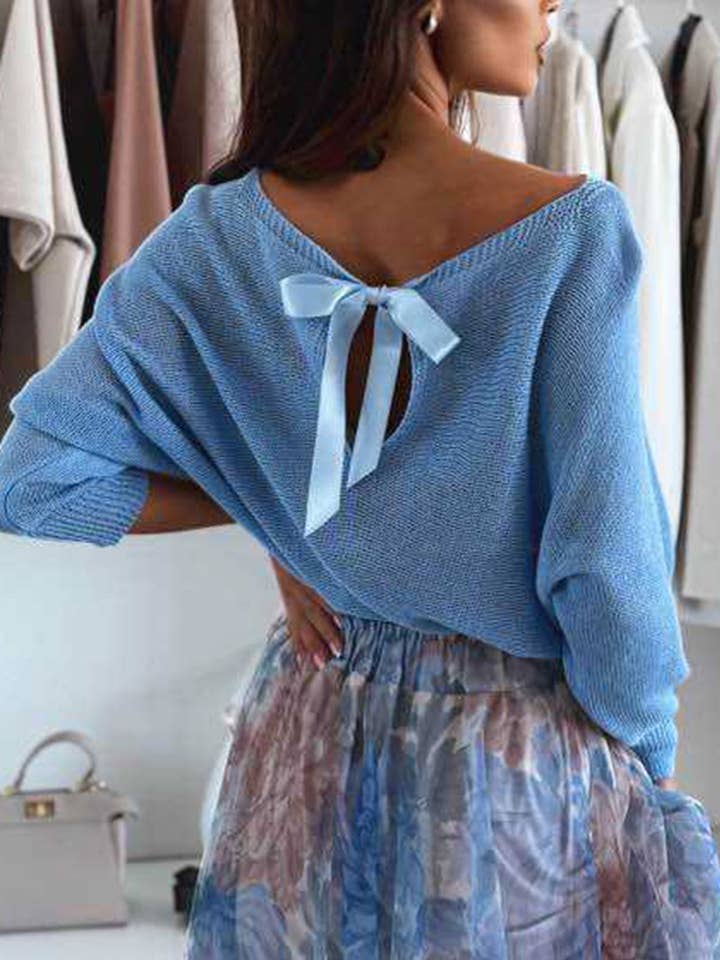Kori Open Back Bow Licht Gebreide Trui Jumper-Hemelsblauw voor wholesale door Catwalk Wholesale
