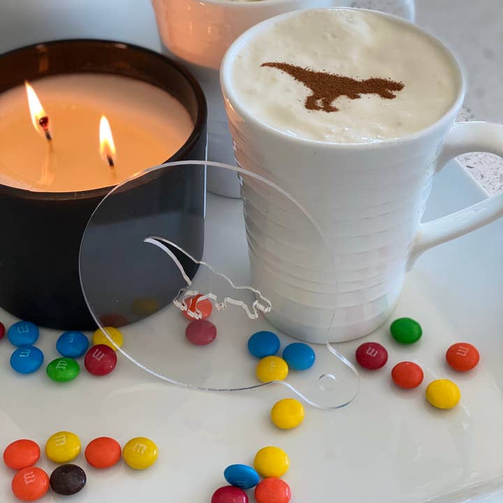 moon + magnolia – wholesale Stencil – Jurassic Perk - T-Rex Het Choklad/Kaffe Stencil