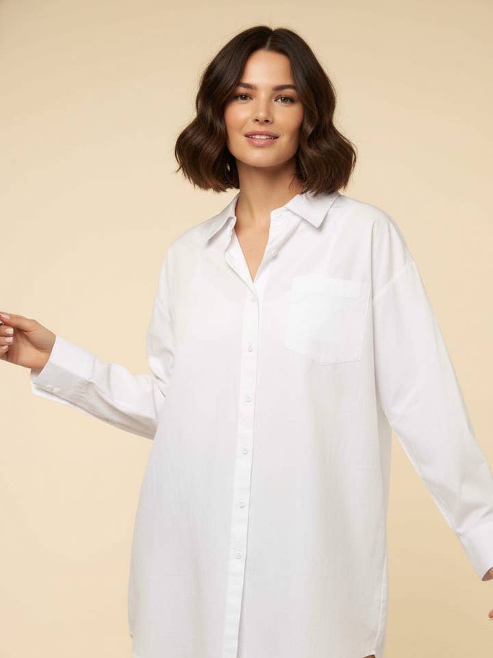 CAMISA OVERSIZE DE POPELINA CON BOTONES para venta al por mayor de Hers & Mine