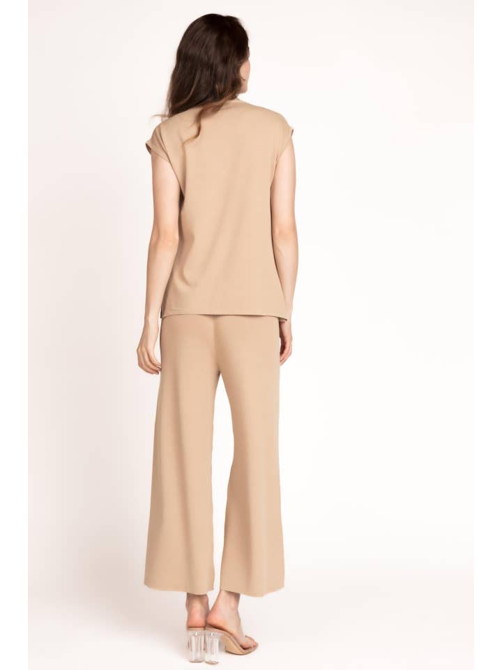 CMS Love – wholesale Stickad topp - Dam – RIBBAD STICKAD TOPP MED RANDER B2B