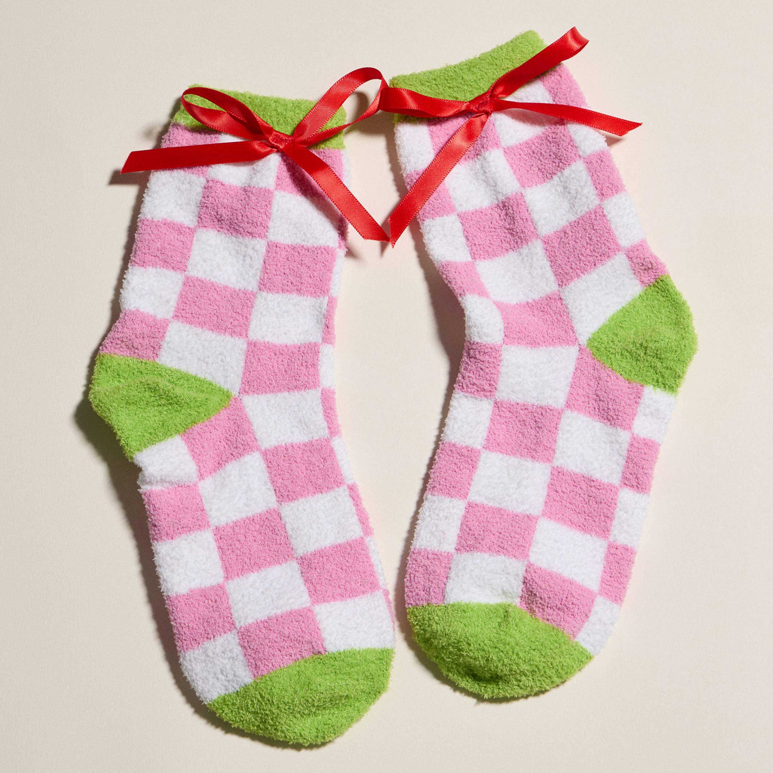 Hana - Wholesale Socks - Women's - Christmas Theme Printing Winter Fuzzy Cozy Socks (4 Pairs)6