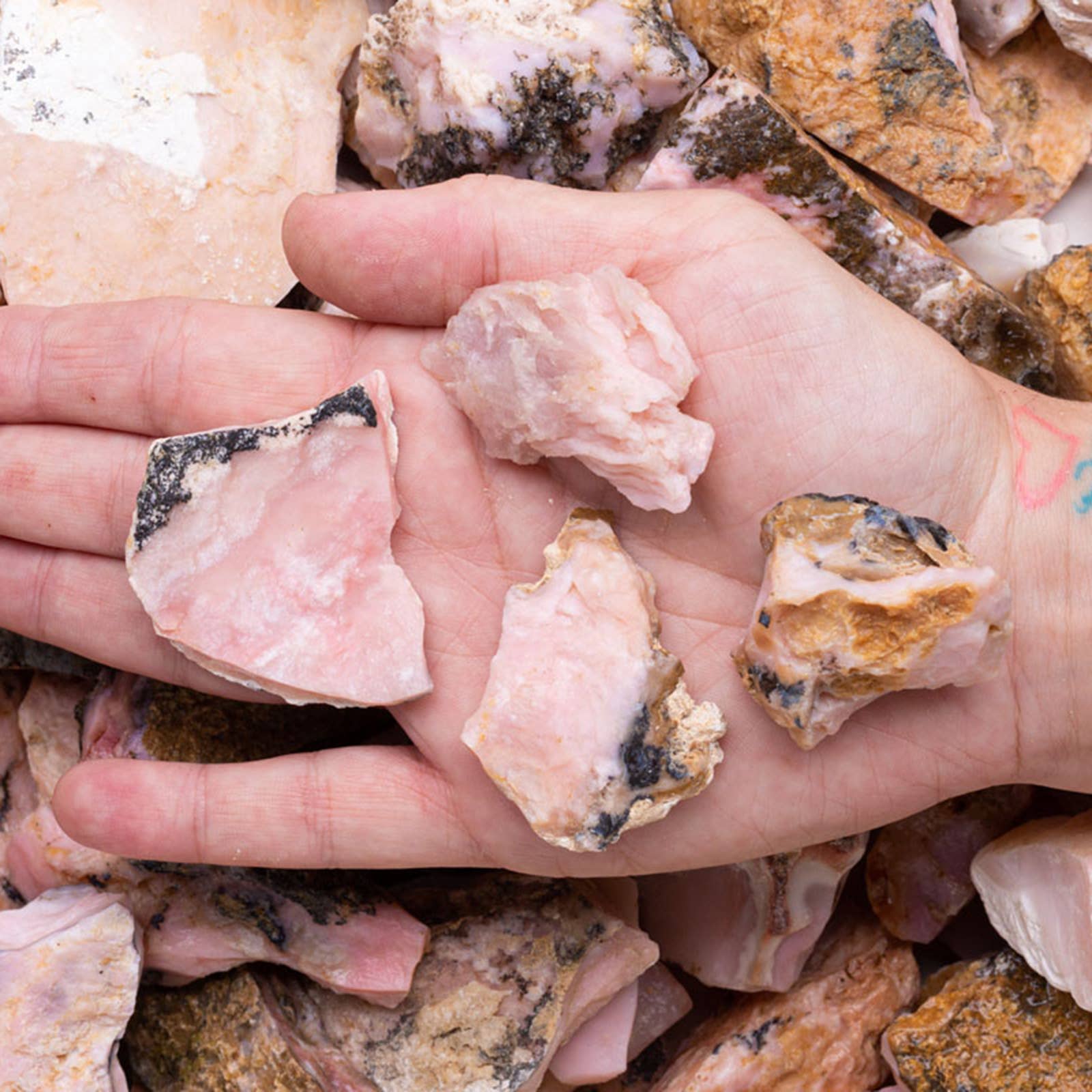 Fantasia Mining – Engroshandel Spirituelle sten og krystaller – Rough Pink Opal fra Peru - Rå naturlige sten (ca. 0,45 kg)1