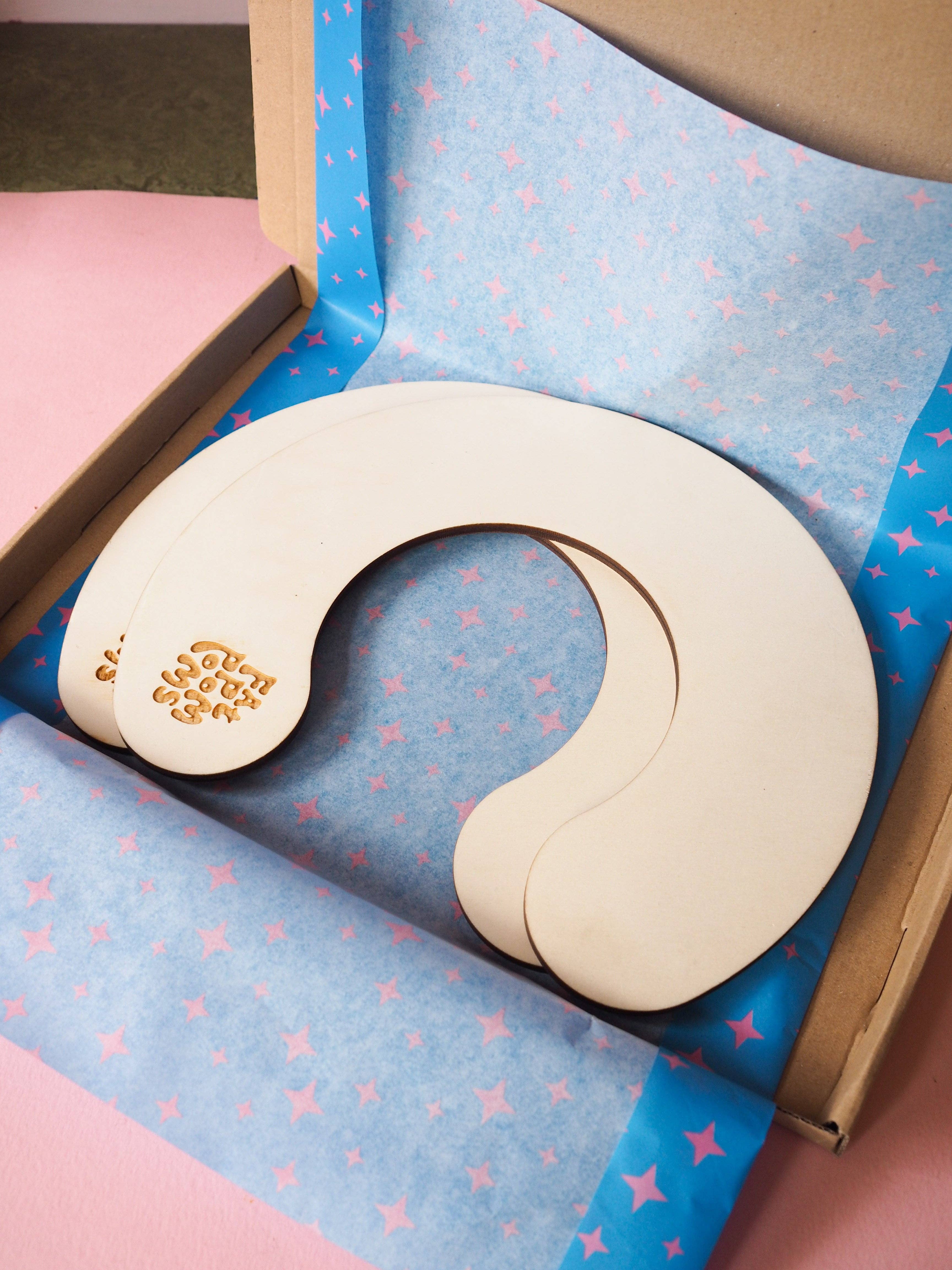 Fat Pom Poms – wholesale DIY craft kit – Giant Pom Pom Maker & Instructions 27cm2