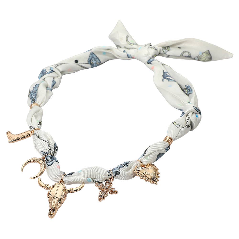 Sensibling Corp. - Vendita all'ingrosso Sciarpa - Donna - Collana con ciondolo a forma di cuore, croce, ferro di cavallo, stivale da cowboy e testa di bue occidentale su sciarpa di stoffa tipo bandana.6