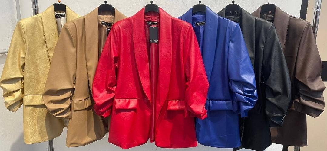 Kurt Muller – wholesale Blazer – Women's – Vegan Leather Look Matte Ruched Sleeve Blazer3
