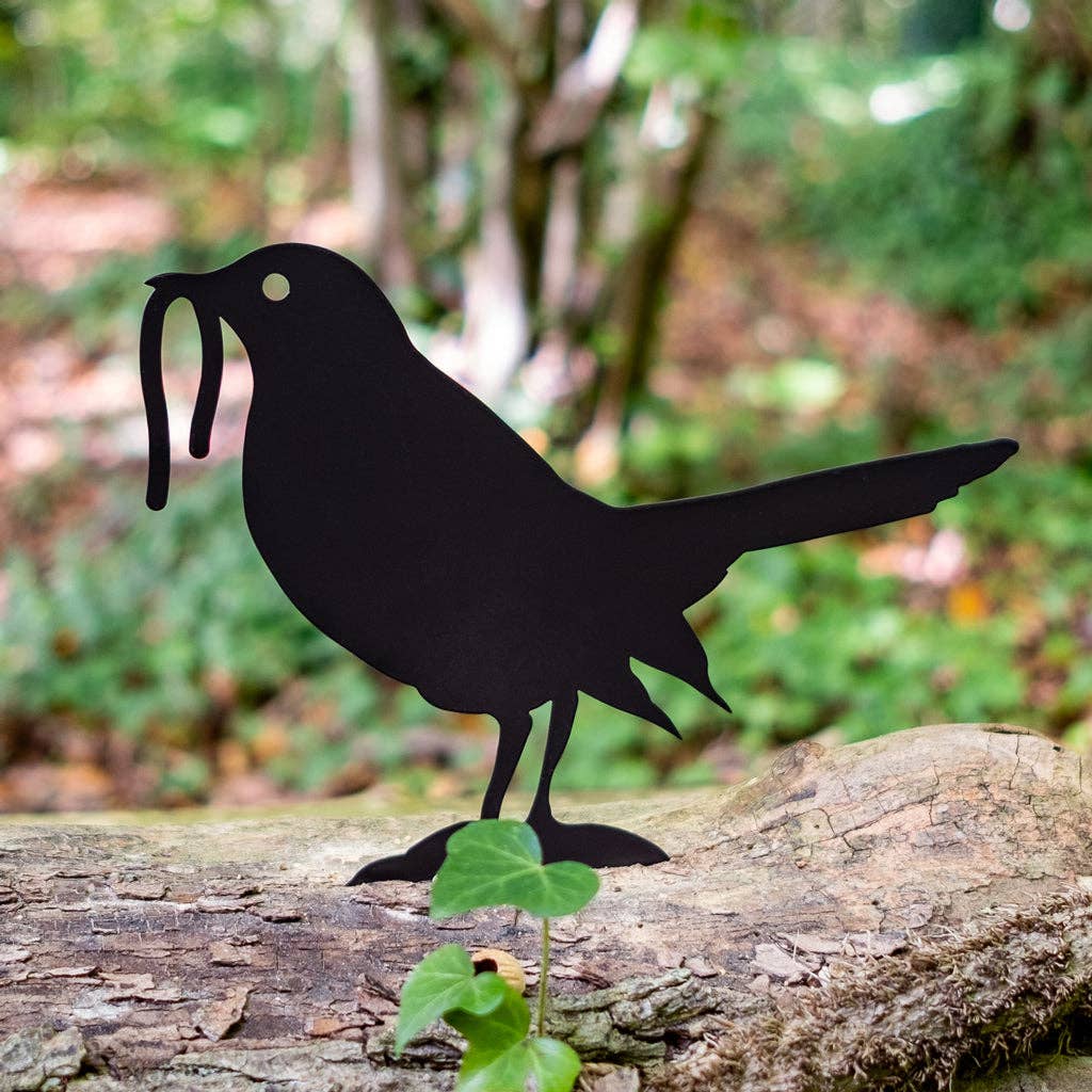 A Blackbird Sang - Wholesale Outdoor Ornament/Decor - Bird - Blackbird & Worm1