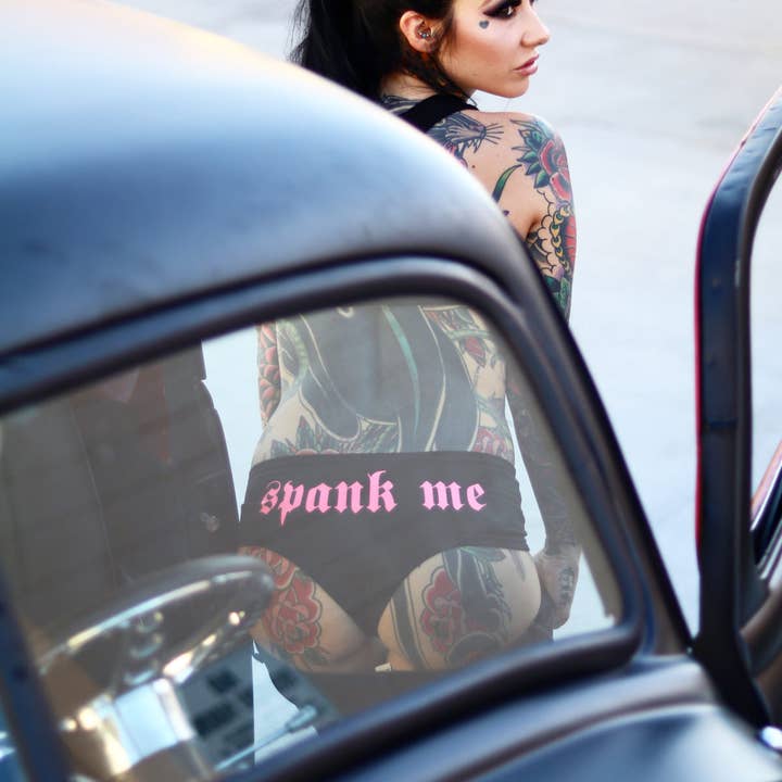 Preto rosa Booty Spank Me Feminino Rosa para venda a revendedores na Faire1