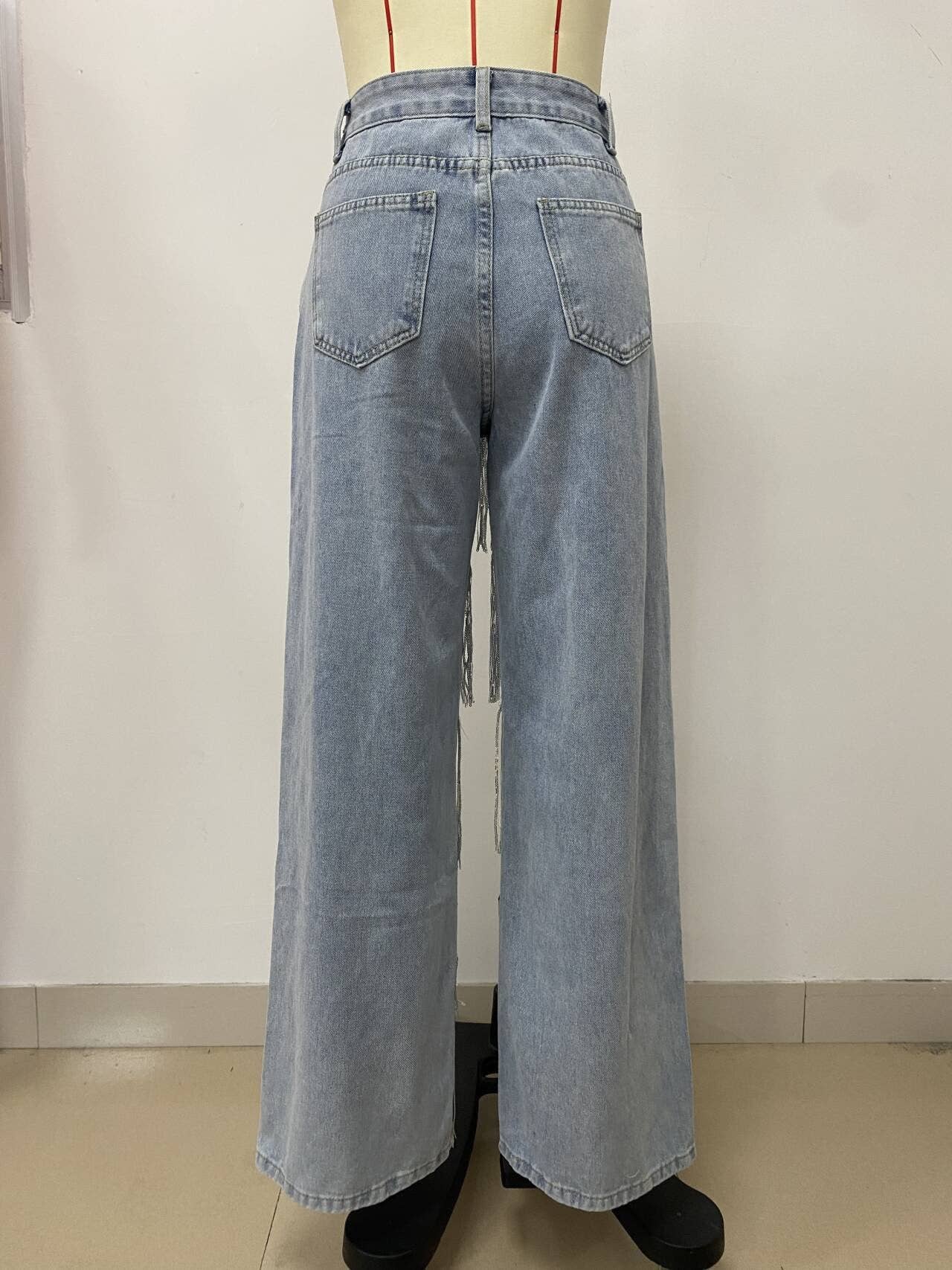 MB Fashion Wholesale - Vente Jean – femme - Jean large taille haute avec franges MB FASHION 24042