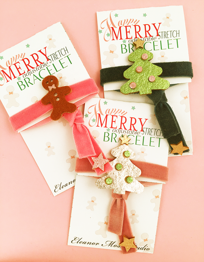 Eleanor Moss Studio - Vendita all'ingrosso Bracciale in tessuto/intrecciato - Braccialetto natalizio con albero verde felice1