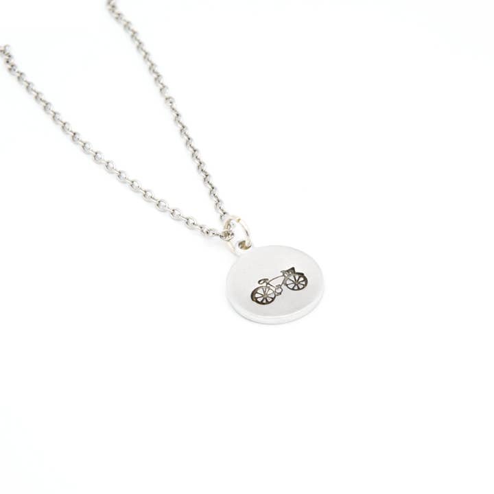 Collier Vélo pour la vente par Stamp and Stampbility