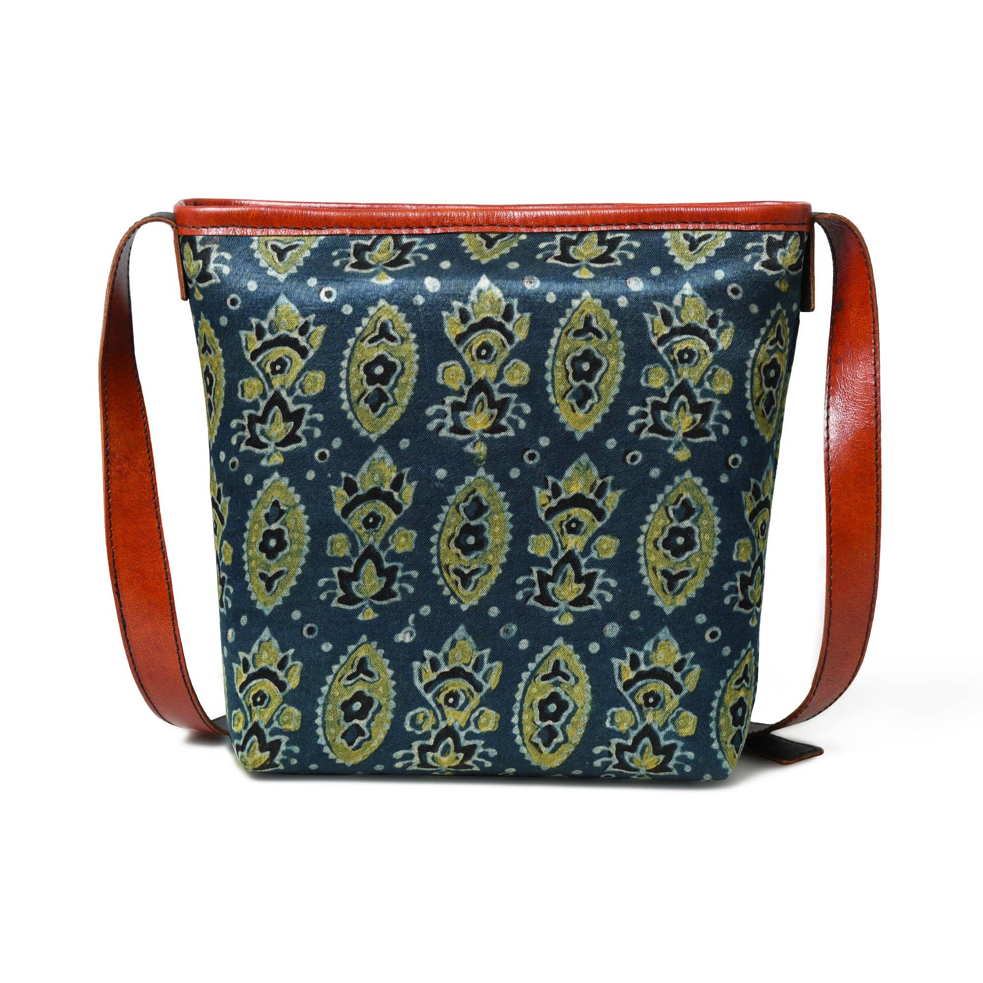 Classy Leather Bags – wholesale Tote bag – Women's – Heritage Ajrakh Leather Tote Bag5