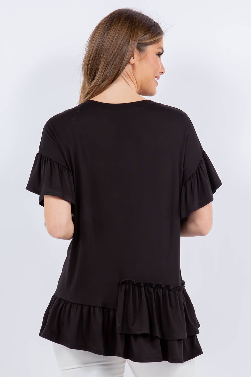 Celeste Clothing – Großhandel Tunika – Damen – ASYMMETRISCHES TOP IN ÜBERGRÖSSE MIT RÜSCHENÄRMELN -CT43825-PL5