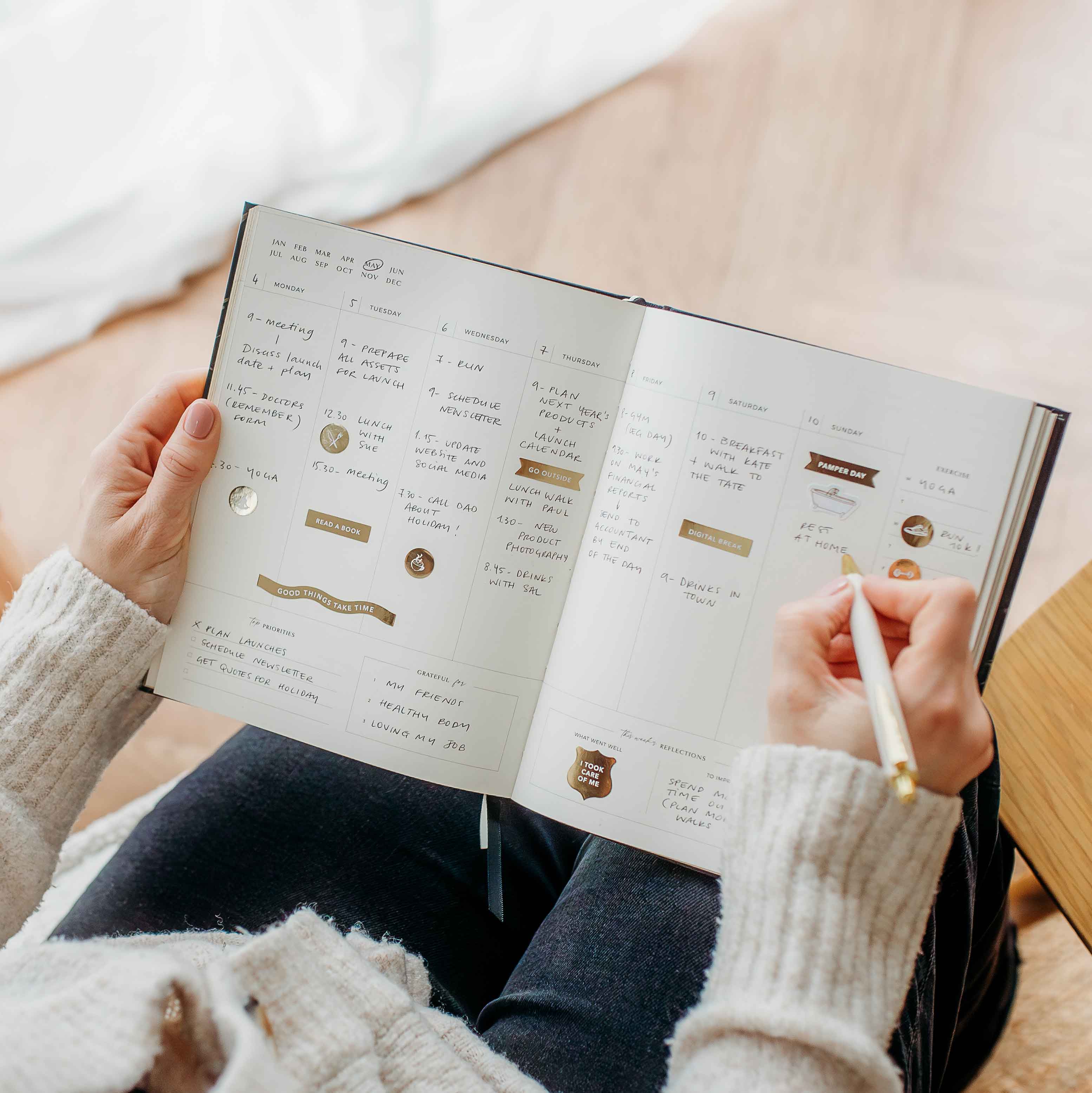 Blush And Gold – wholesale Journal/diary – Body + Soul (Cloth) Wellness Journal and Planner (Cloth)9