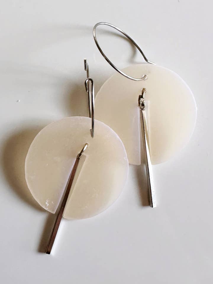 A Nude Modern Earring for wholesale by KaoLee Shop