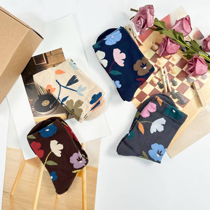 7DAYSSOCKS - Wholesale Socks - Women's - Women's Crew Fleur 2 Socks6