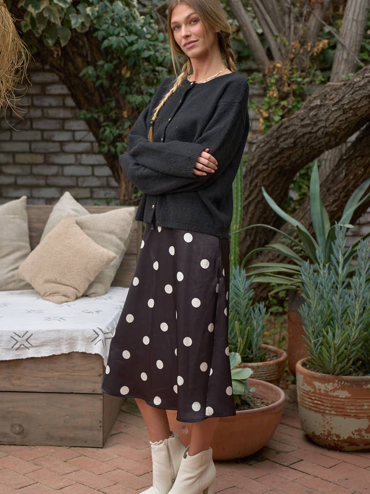 JADE BY JANE - Wholesale Cardigan - Women's - PLUS SIZE SOLID CREW NECK BUTTON FRONT SWEATER CARDIGAN13