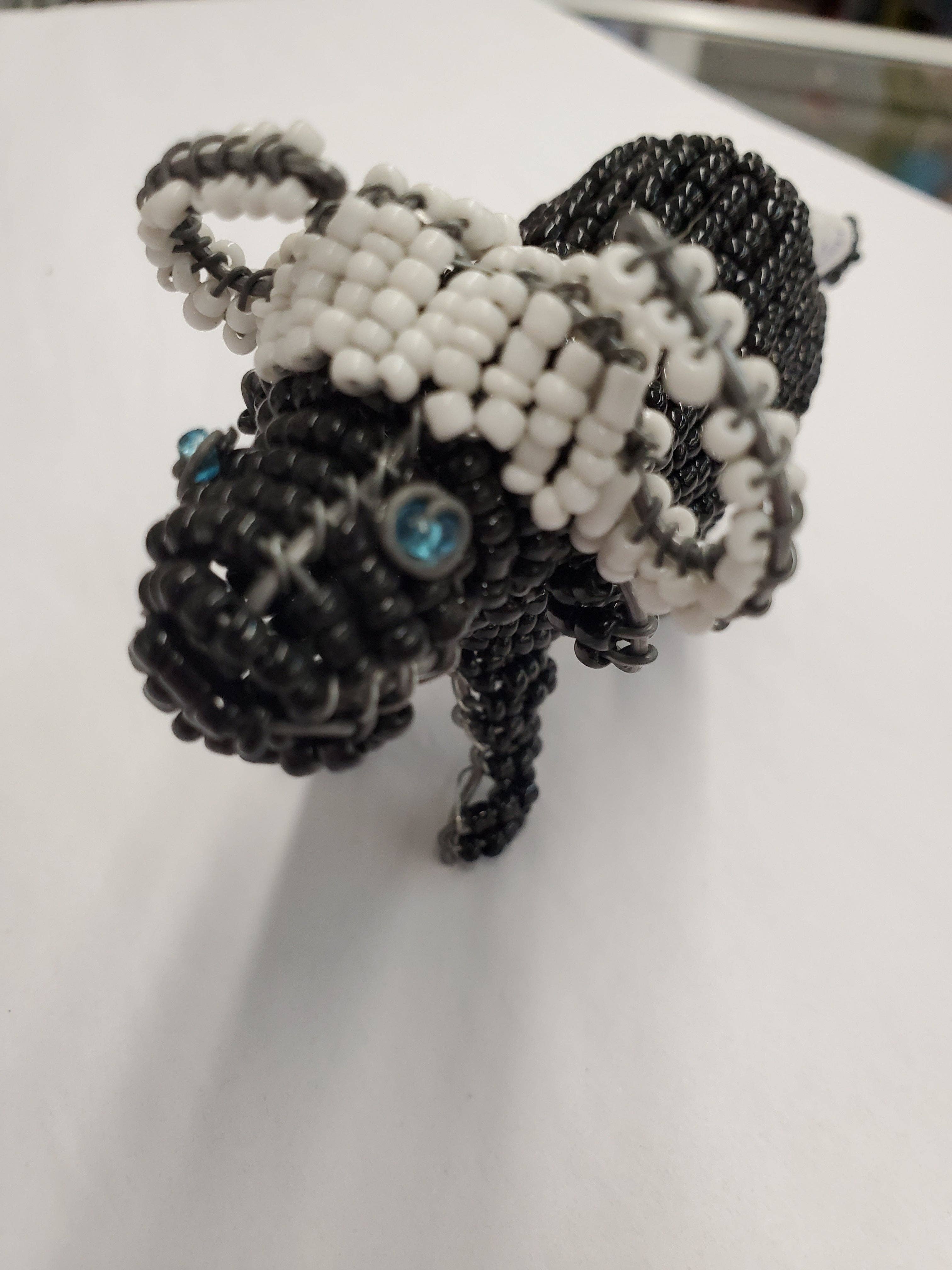 Wanderlust Global - Wholesale Decorative Figurine - Small Beaded Safari Animals8